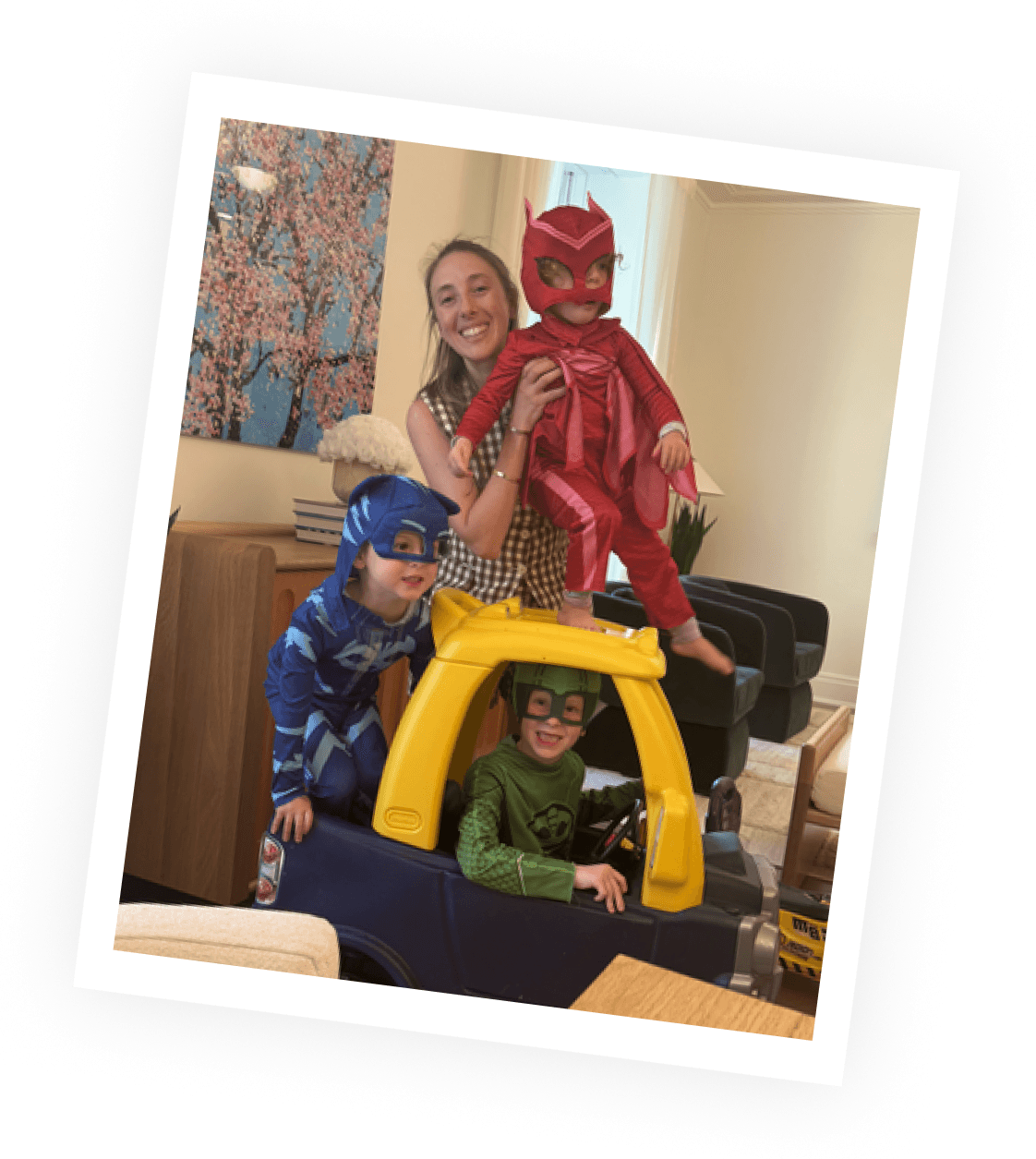 Ellen DaSilva with her children